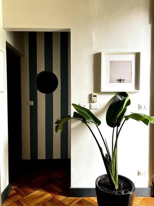 Lavi' Suite Elegante Centrale Luminoso Турин Экстерьер фото