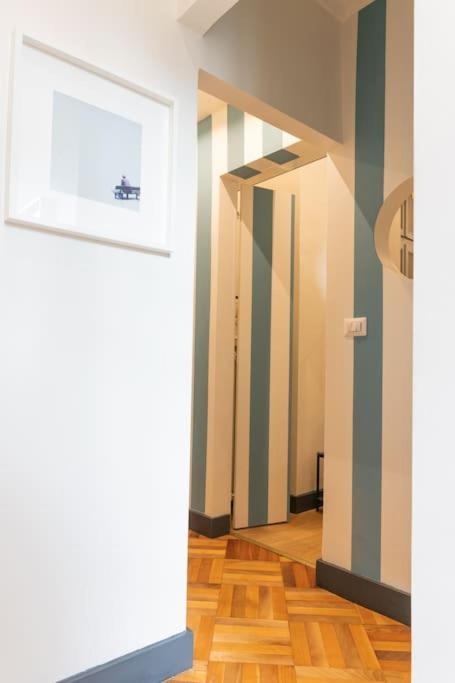Lavi' Suite Elegante Centrale Luminoso Турин Экстерьер фото